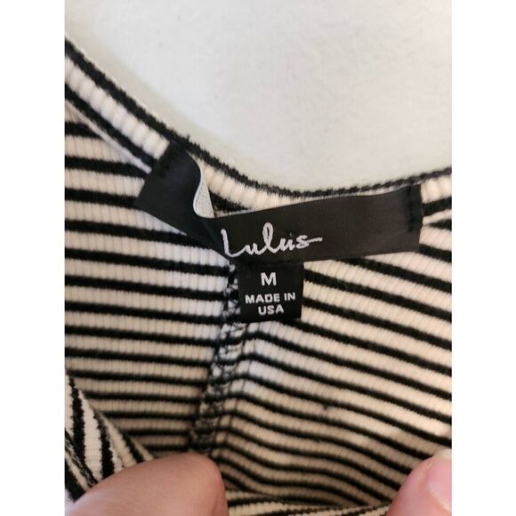 Lulus Size M Black & White Striped Sleeveless Tank - Picture 2 of 3